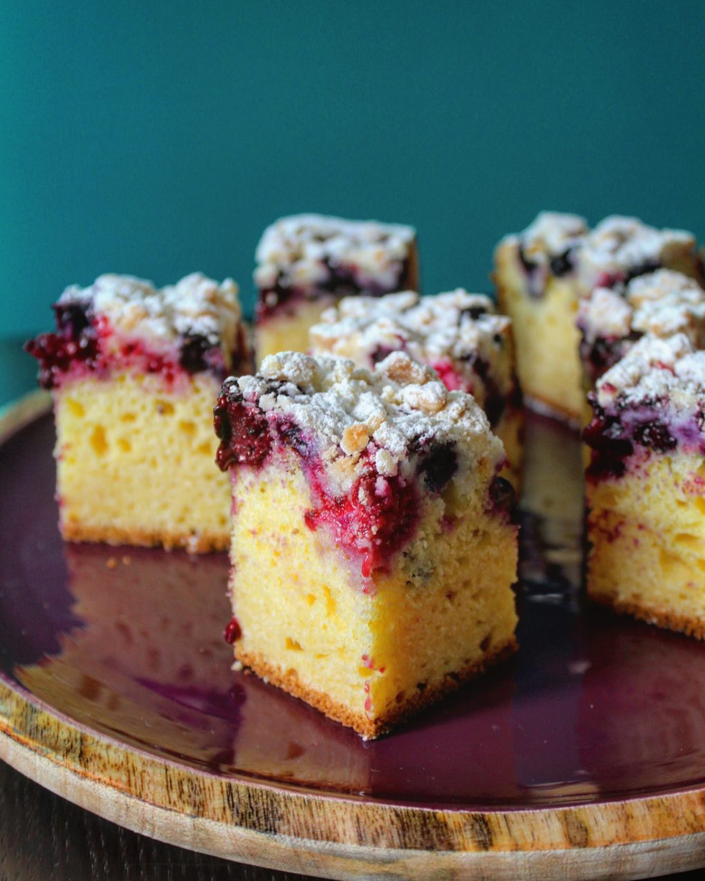 Torta allo yogurt e frutti di bosco